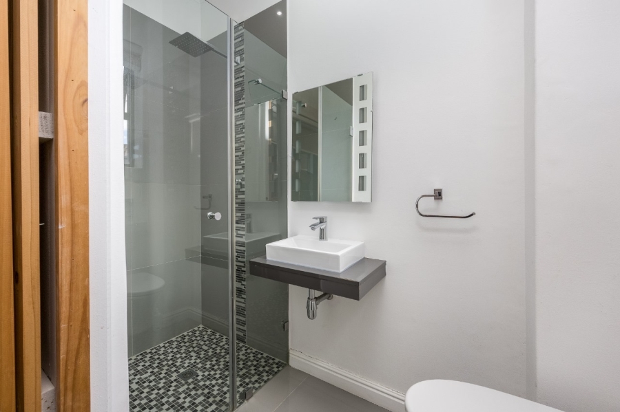 5 Bedroom Property for Sale in Deo Gracia Western Cape